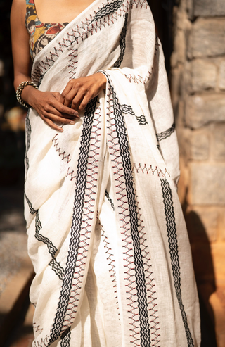 Black Orchid Linen Saree