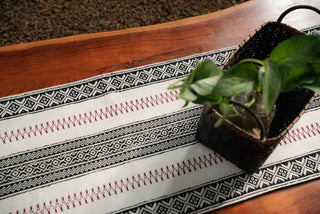 Grid Table Runner Black