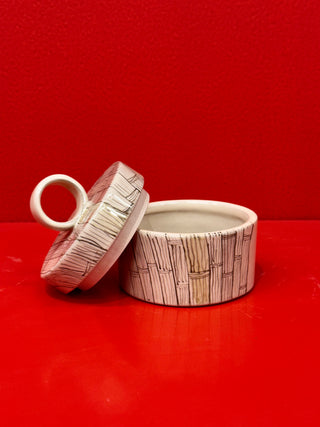 Sugarcane - Sugar pot