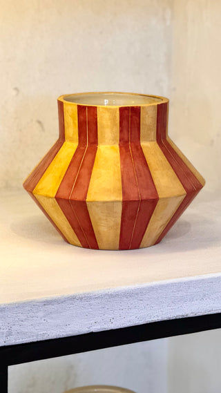 Kishanpol Vase