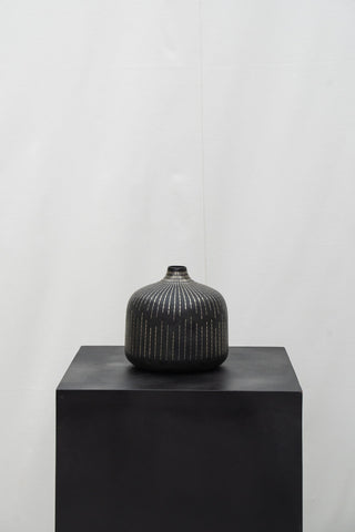 BIDRI TRICKLE VASE